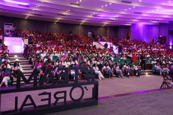 L’Oréal Pakistan Sets Global Milestone with World’s Largest Haircare Lesson; Breaks Record and Launches Innovation for Local Needs