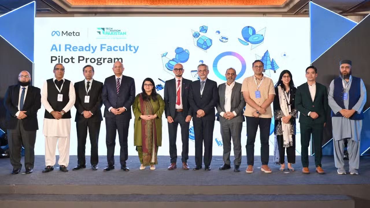 Meta and MoITT Join Forces to Boost AI Literacy and Introduce Urdu for Meta AI