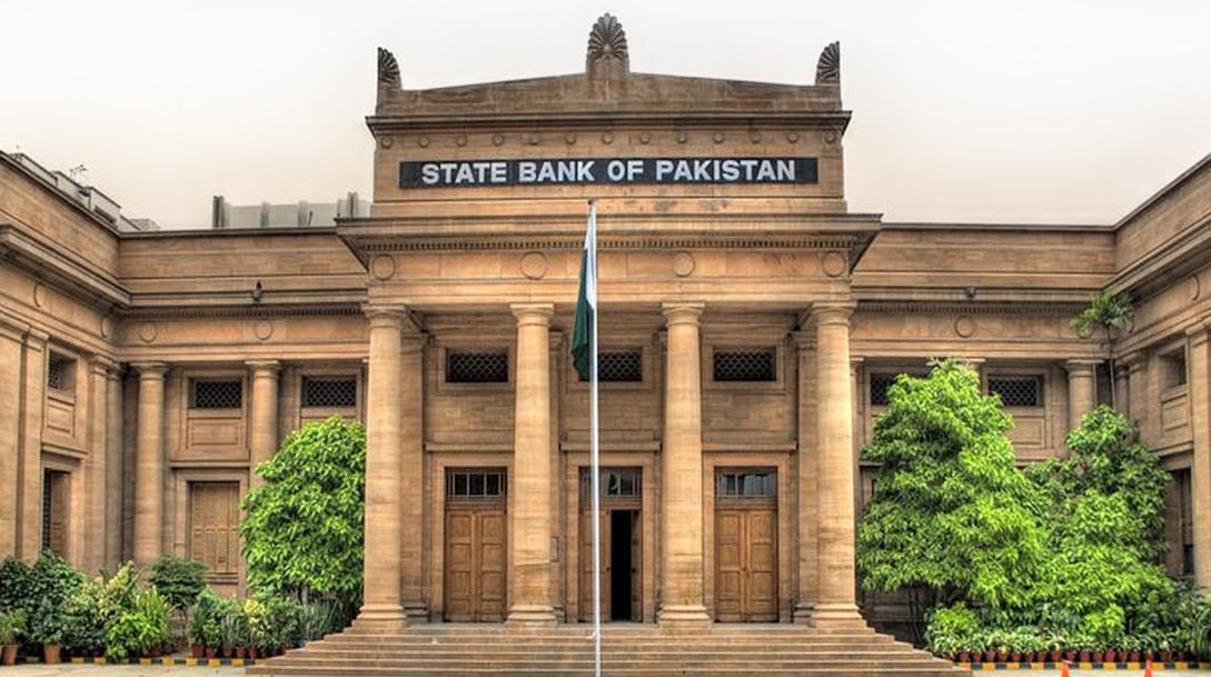 International Agency Upgrades Pakistan Banking Sector Outlook, Citing Improved Stability and Digital Growth