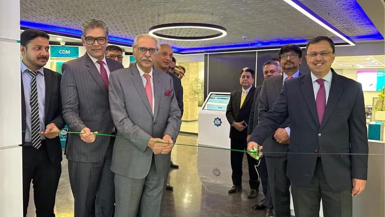 Faysal Bank Inaugurates First-of-Its-Kind Self-Serve Digital Lobby to Enhance Customer Banking Experience