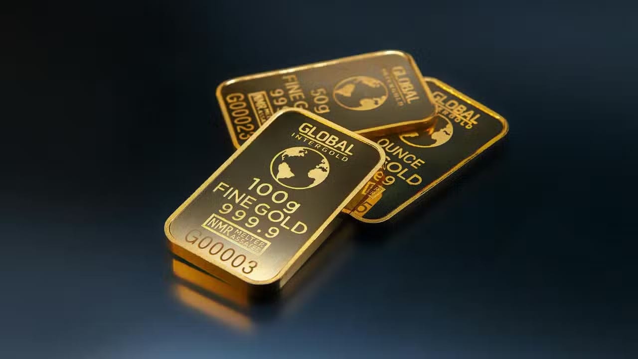 Gold Prices in Pakistan Adjust as Markets React to Global Cues and Local Demand on January 12, 2026