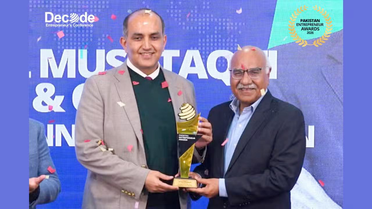 Dr. Chaudhry Faisal Mushtaq Named Entrepreneur of the Year 2026 at Decode Lahore for Transformational Education Leadership