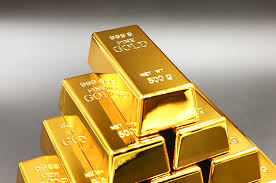 Gold Price Drops by Rs2,700 per Tola in Pakistan