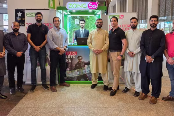 Zong and PAA Redefine Travel Connectivity with Pakistan's First 5G Facilitation Sales Kiosk at Islamabad International Airport