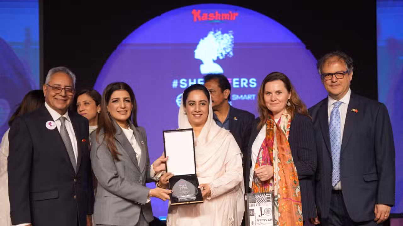 JazzCash Reaches 250,000 Women Freelancers and Entrepreneurs, Targets 300,000 by End-2026