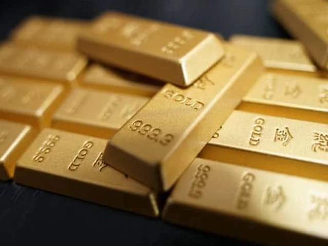 Gold Surges to Two-Week High as Safe-Haven Demand Intensifies